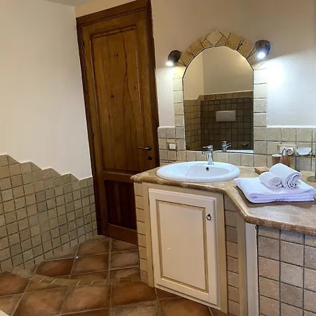 Sardengna Casa de Férias Agrustos